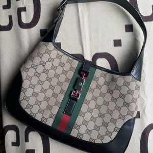 GUCCI
ORIGINAL GG CANVAS WEB JACKIE HOBO